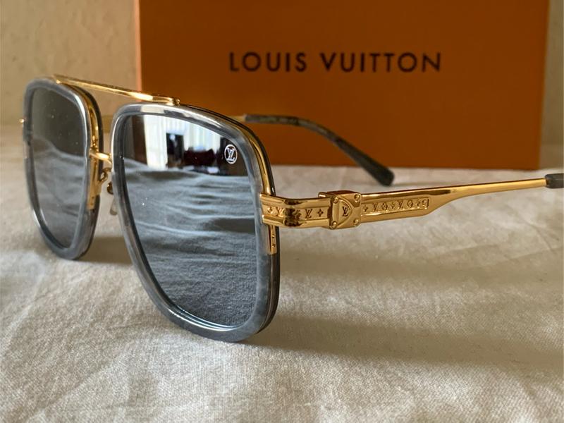 Louis Vuitton Sunglasses glasses gold frames mirror eyeglasses eyewear