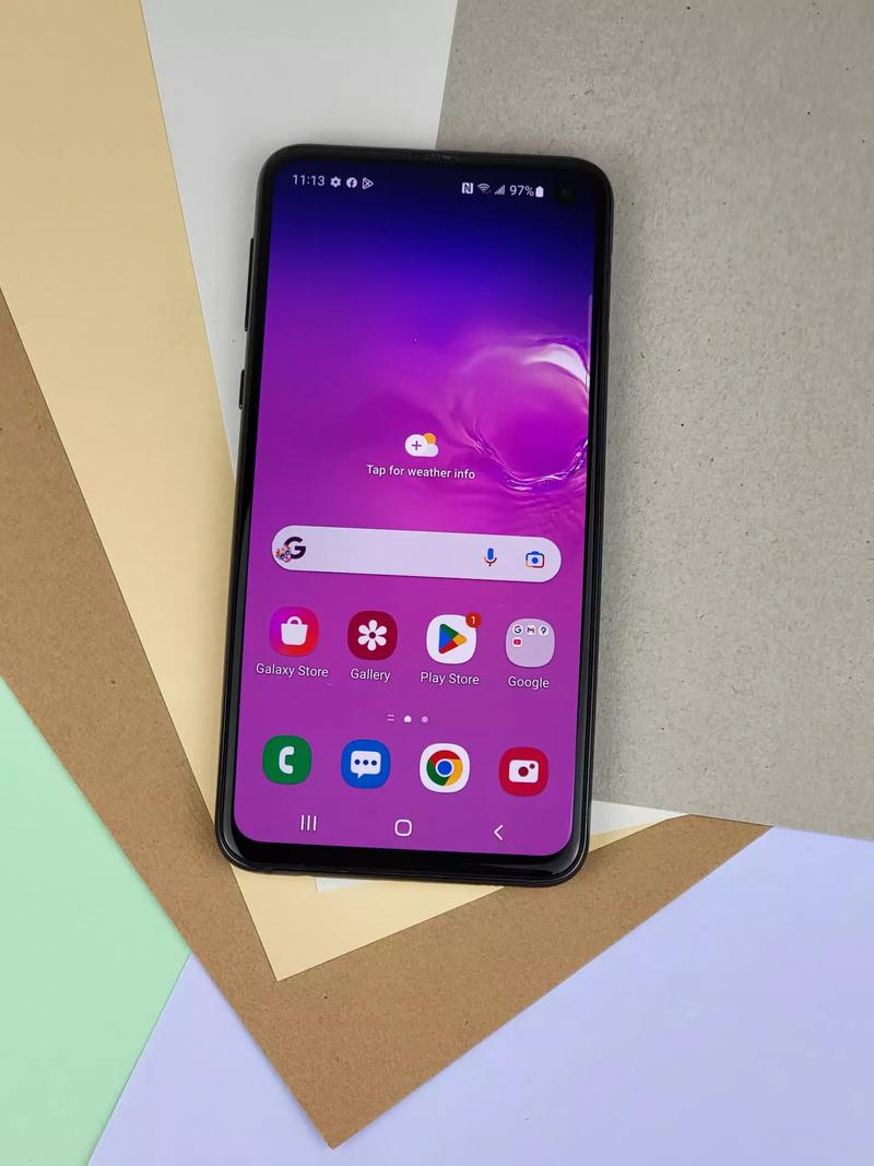 Beautiful Samsung Galaxy S10e 128GB Unlocked Phone for sale in Addison