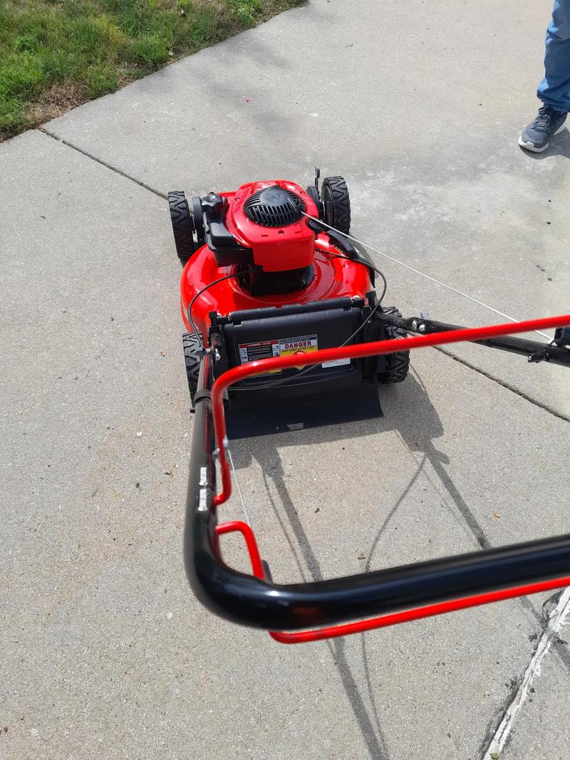 Craftsman selfpropelled lawn mower mulching mower runs great model