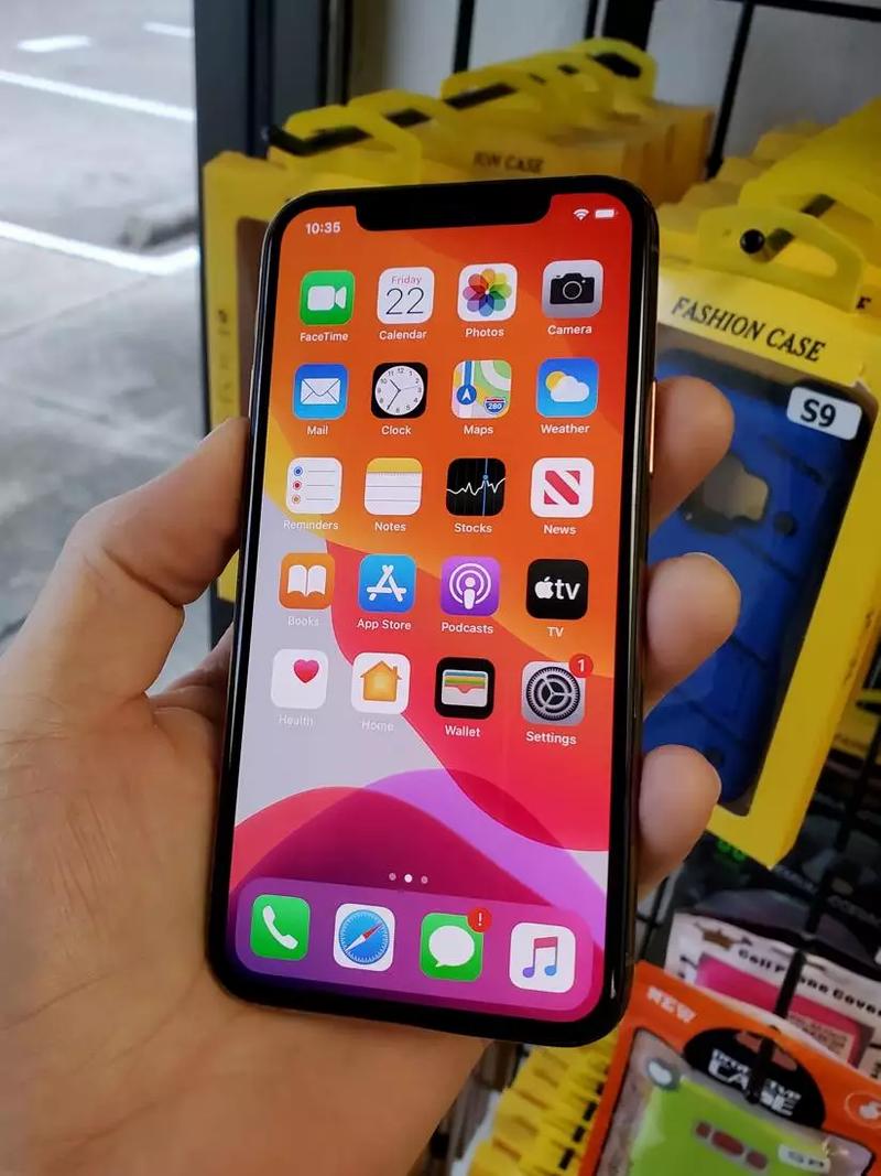 Apple iPhone 11 Pro 64GB Phone Unlocked MetroPCS Cricket Boost