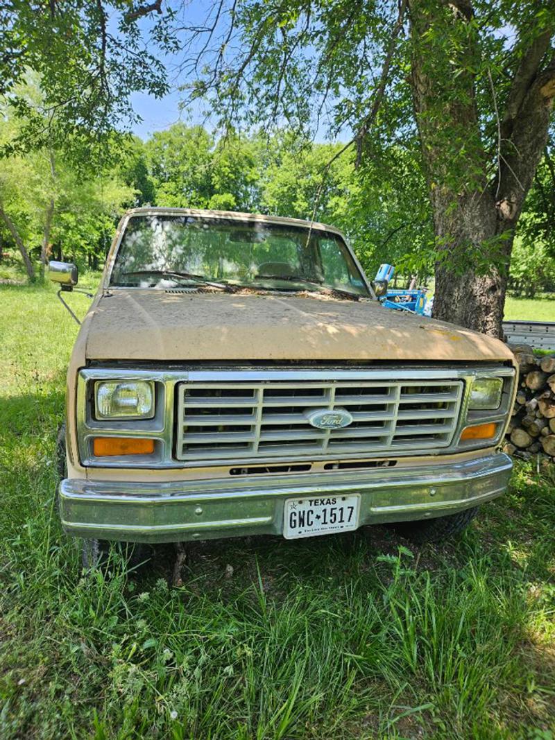 1985 Ford E250 3dr Super Window Econoline Extended Cargo Van for sale