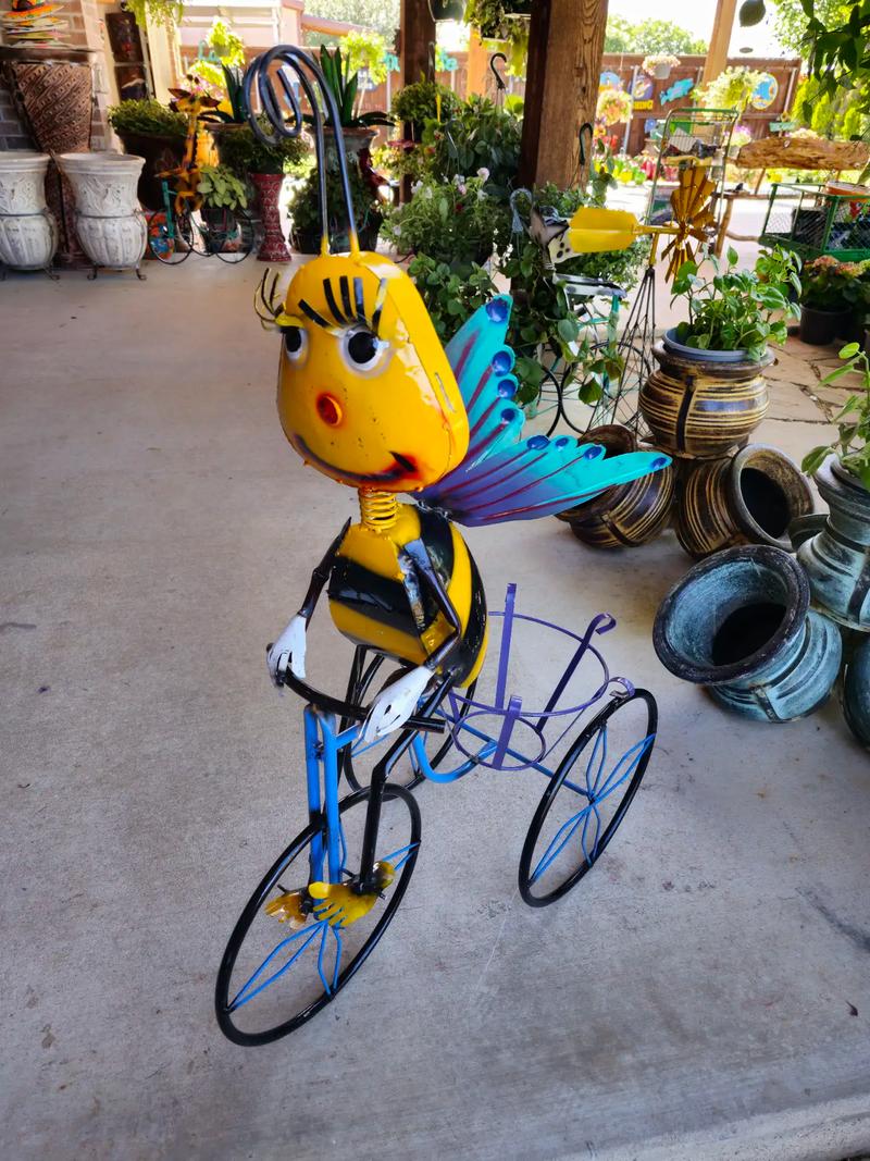 Metal Bumblebee Plant Stand Tricycle. Planters, Clay Pots, Pottery