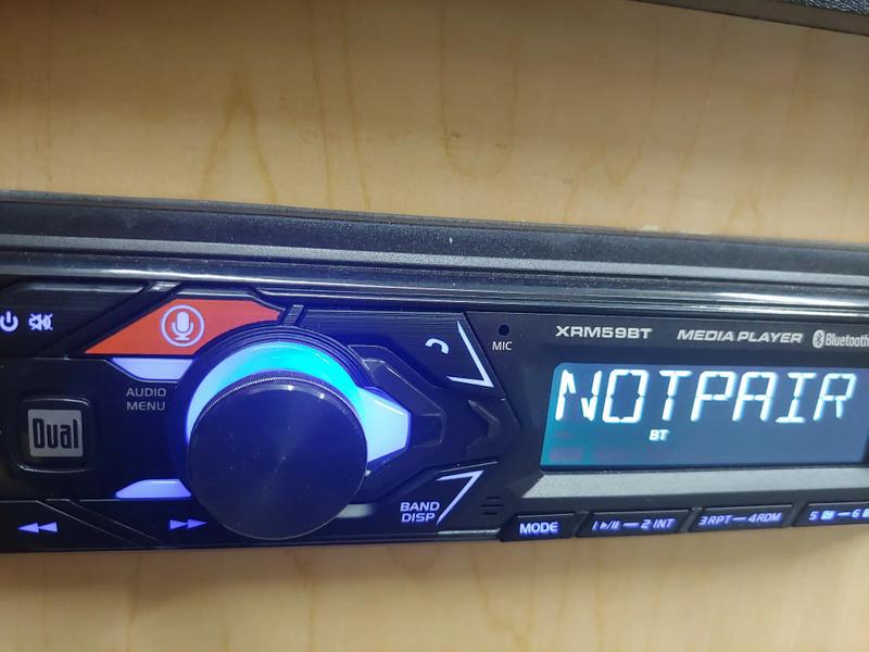 DUAL AM FM digital media receiver with bluetooth 200 watts car stereo