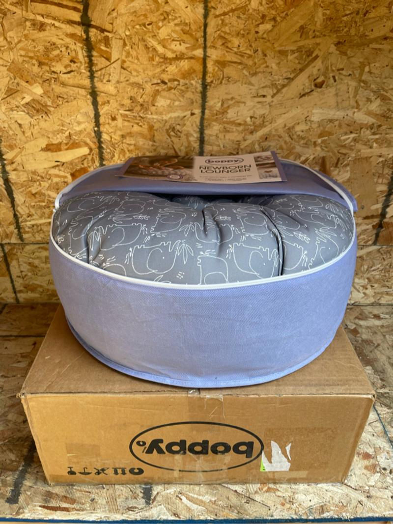 Baby boppy newborn lounger for sale in Griffith, IN 5miles Buy and Sell