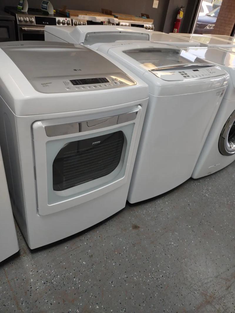 LG WASHER AND DRYER SET SMART DRUM WITH DIRECT DRIVE TECHNOLOGY HE