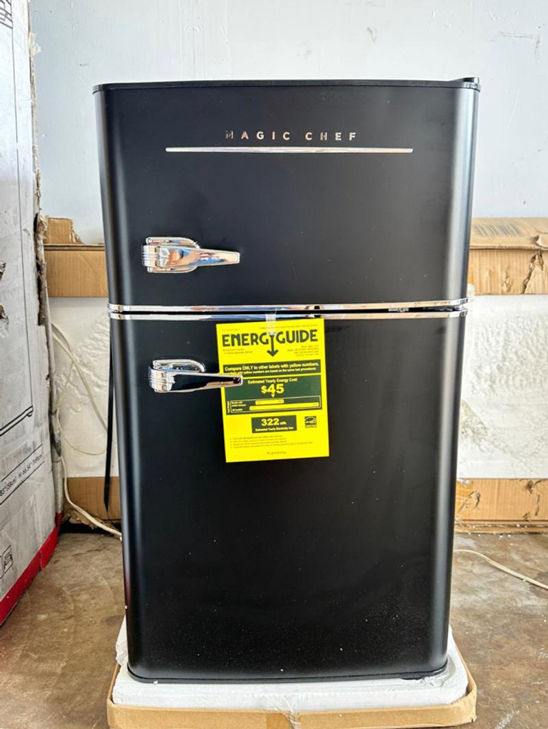 3.2 Cu. Ft. 2 door Mini Fridge in Black for sale in Plano, TX 5miles
