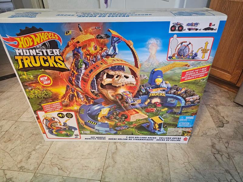 HOT WHEELS MONSTER TRUCK TREX VOLCANO ARENA SET for sale in Sachse, TX