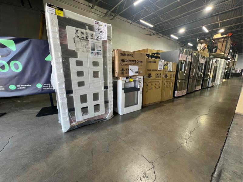 Samsung 31 cu. ft. Mega Capacity 4Door French Door Refrigerator with