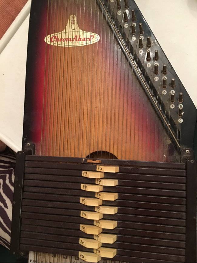 Autoharp for sale compared to CraigsList Only 4 left at 75
